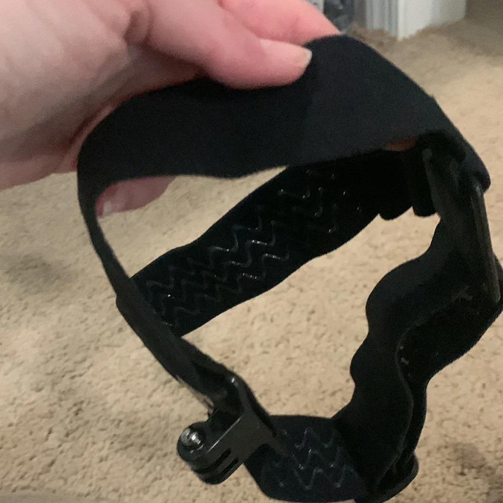 Livestream gear head mount for phone